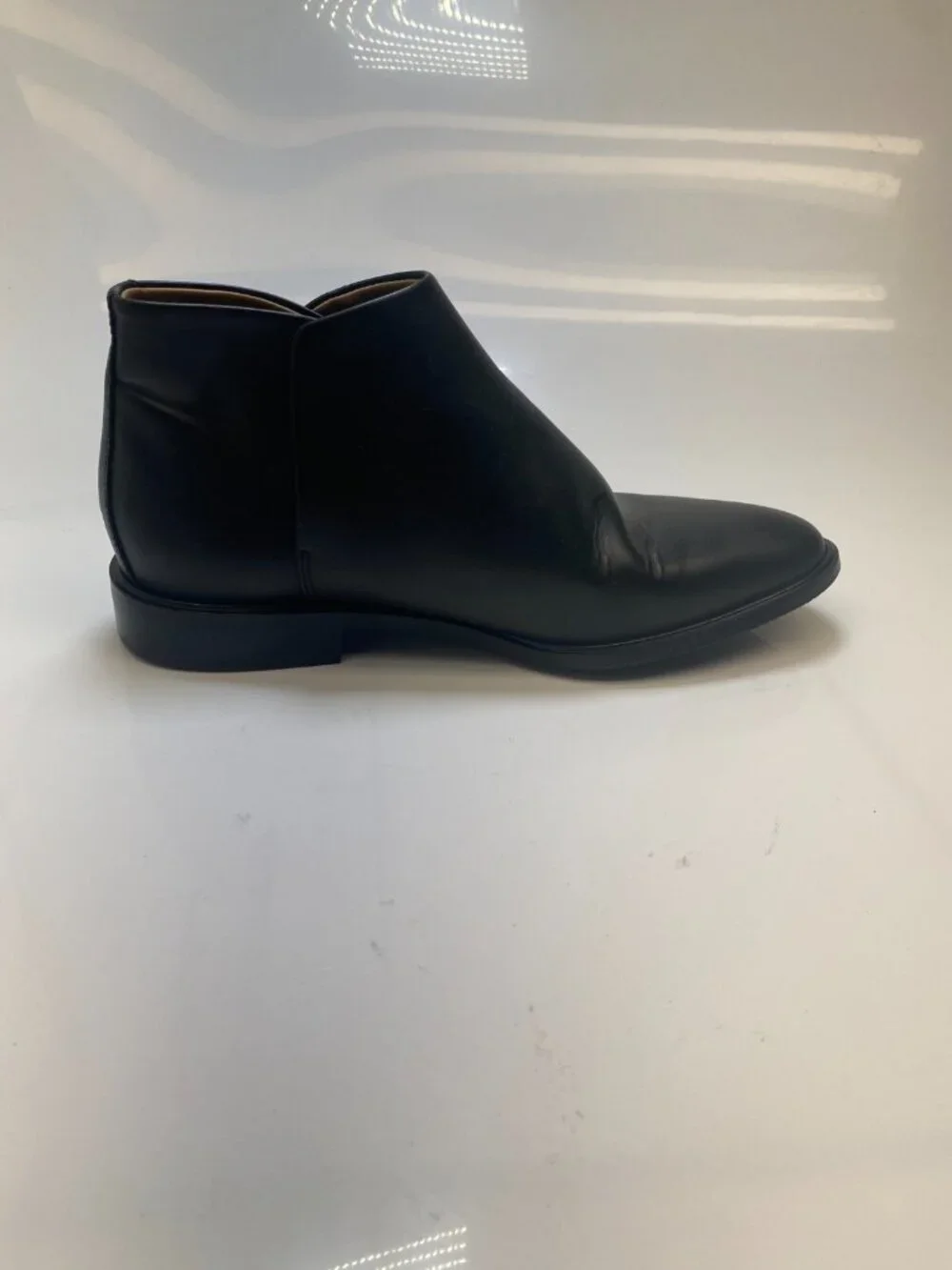 Everlane Women's Black Slip On leather Bootie Sz 6.5